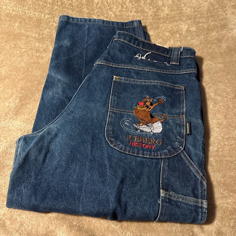 Iceberg  History Denim Jeans with Embroidered Scooby Doo Pocket